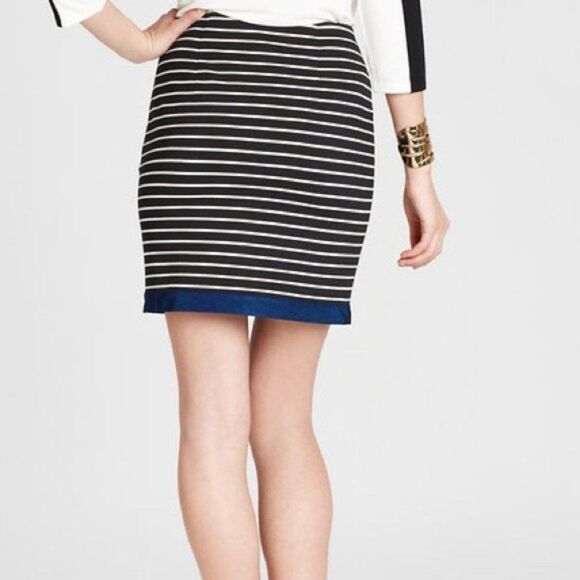 Ann Taylor Striped Ponte Straight Skirt with Grosgrain Trim - Picture 2 of 8